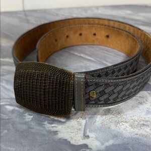 D D D SIZE 38 MADE IN USA MENS BELT